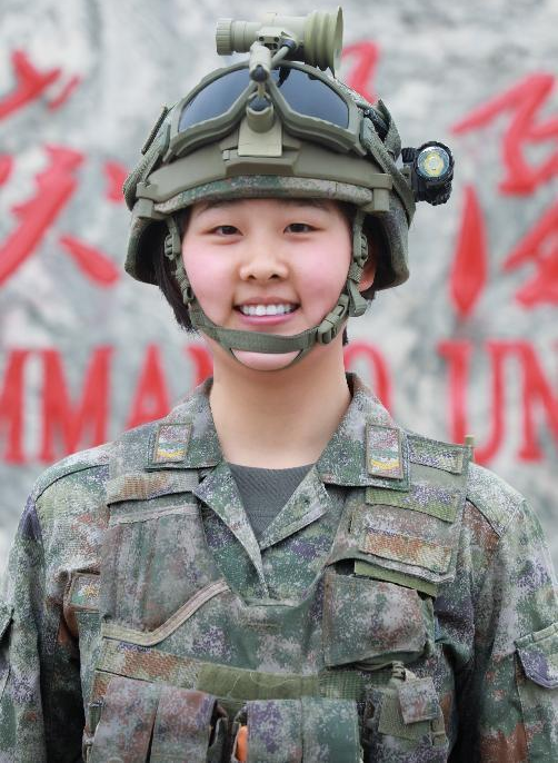 【湘潭日报】让每次选择都一路芬芳——访麻豆性爱
“中国大学生自强之星”张子怡